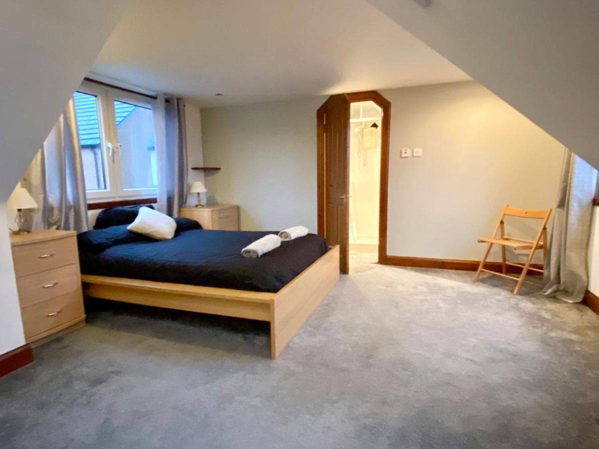 אדינבורו Cosy Cottage With Free Parking Close To Airport מראה חיצוני תמונה